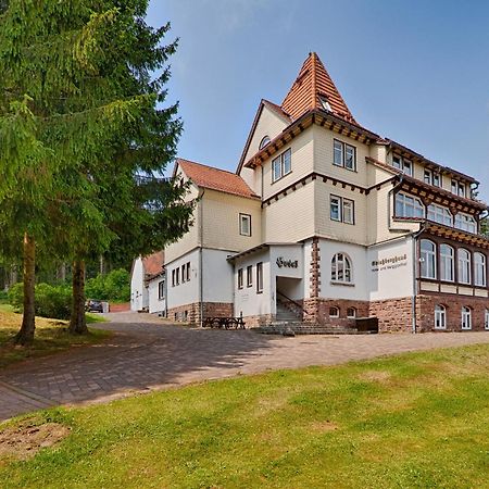 Hotel Und Berggasthof Spiessberghaus Friedrichroda Exterior photo